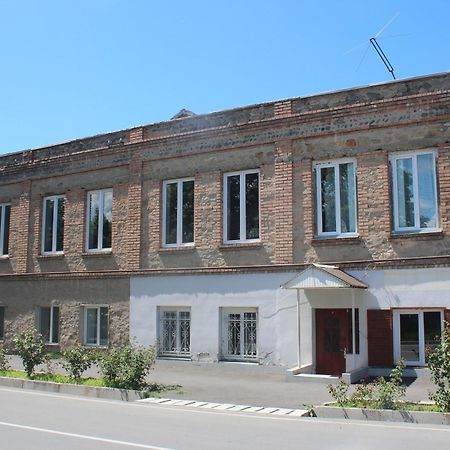 גורי Guesthouse Levani מראה חיצוני תמונה
