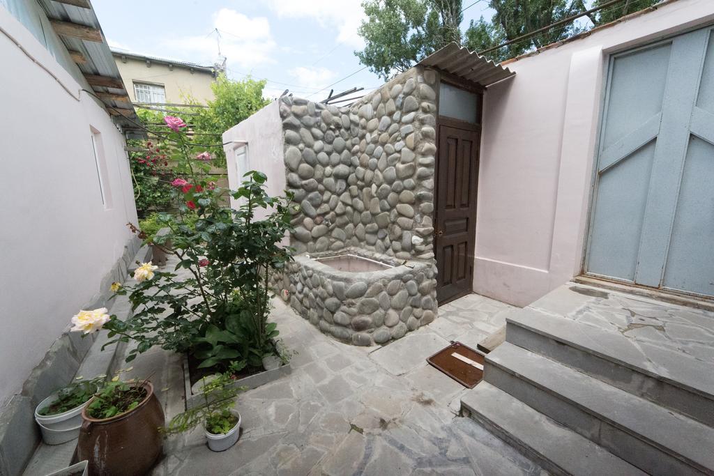 גורי Guesthouse Levani מראה חיצוני תמונה