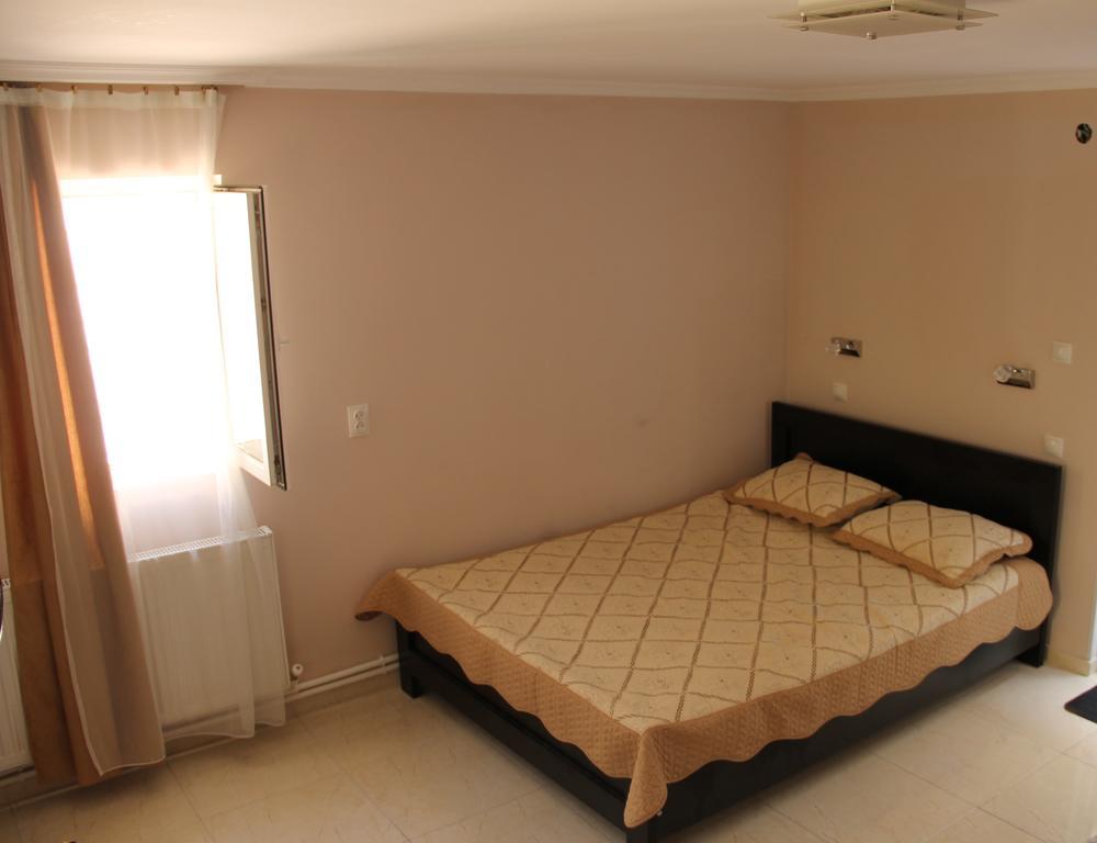גורי Guesthouse Levani מראה חיצוני תמונה
